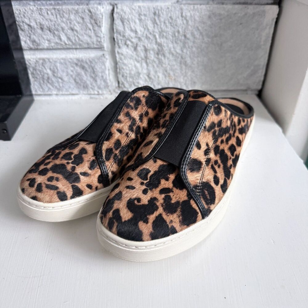 Sofft Beekon Slip-on Sneaker Mules Leopard Print Calf Hair Leather Footbed 9.5